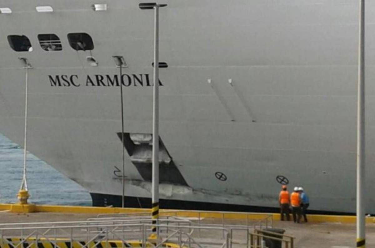 EN FOTOS: Así quedó el crucero tras estrellarse con muelle en Roatán