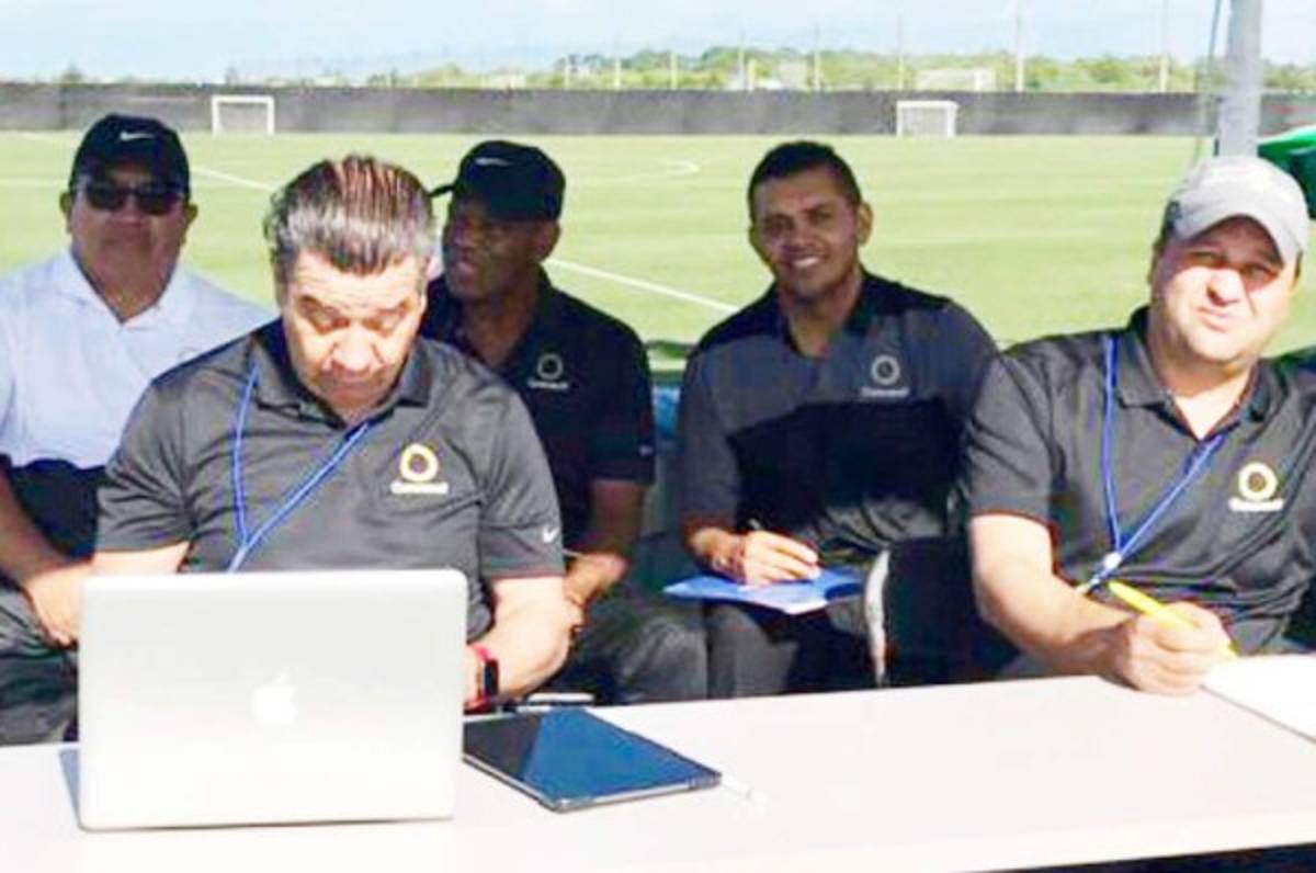 Amado Guevara es parte del staff técnico de la Concacaf en el Premundial Sub-17
