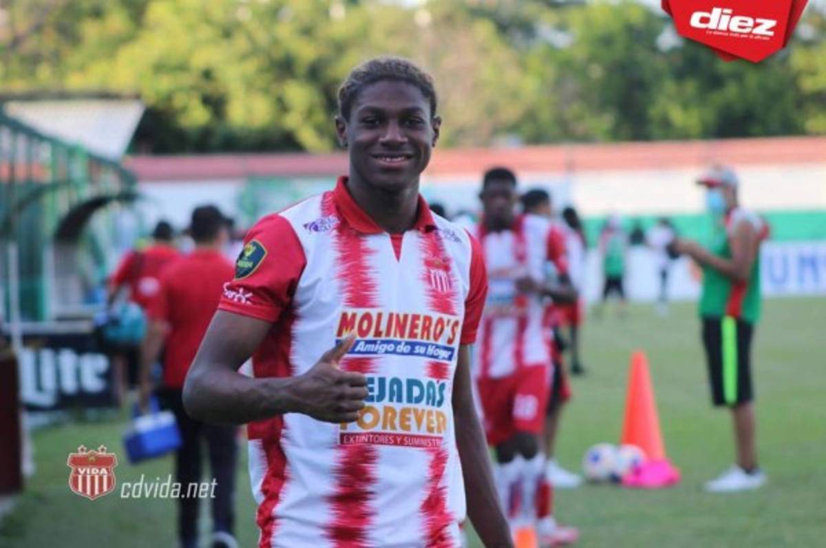 El último fichaje 'top juvenil' del Vida: Iverson Oneal, legionario goleador en equipos juveniles de España