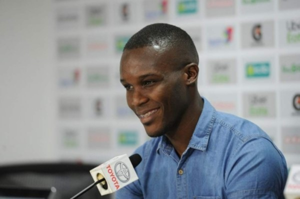 Se retrasa el debut de Rubilio Castillo con el Deportivo Saprissa