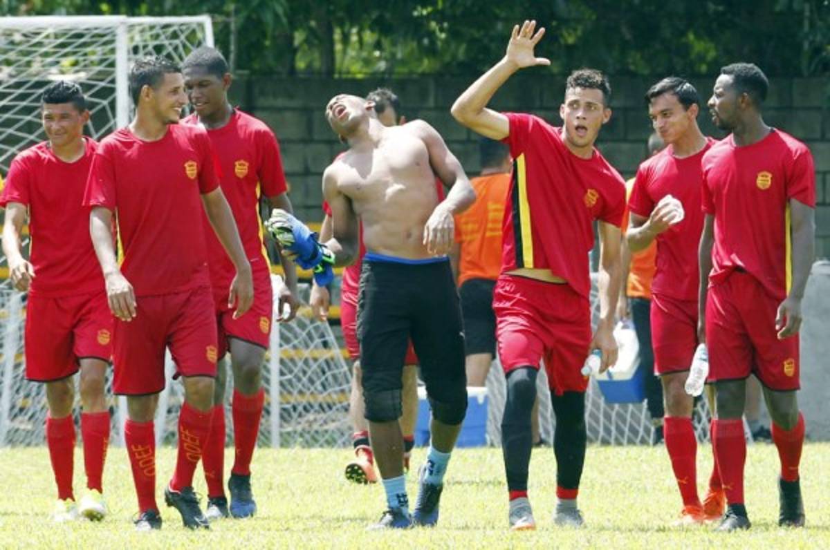 OFICIAL: Real Sociedad vs Real España se juega el sábado en Olanchito