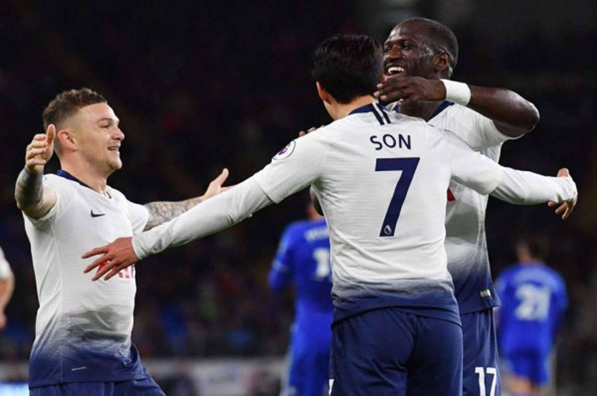 Tottenham se pone segundo antes del Manchester City-Liverpool