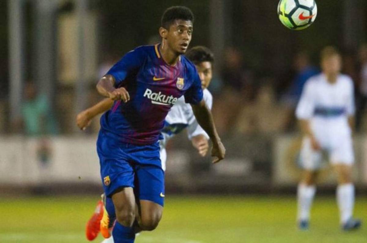 'Choco' Lozano y Barça B sufren para sacar un empate contra el Alcorcón