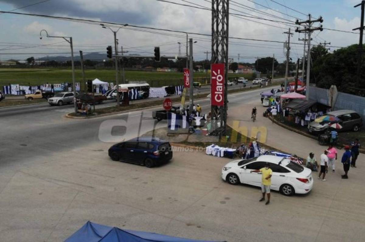 ¡Todo listo para ver a la H! La fiesta que se vive en el estadio Olímpico horas antes del Honduras- EUA