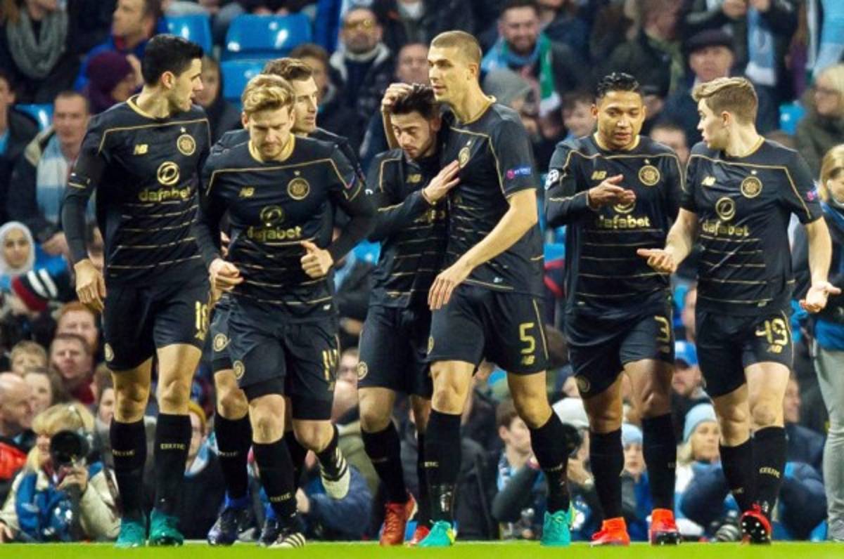 Emilio jugó los 90 en empate del Celtic que se despide de Champions