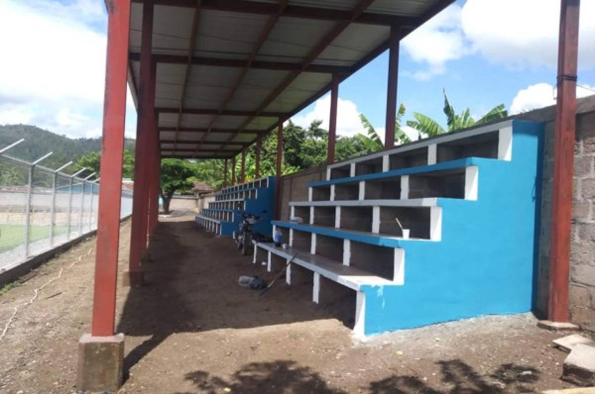 ¡Es una belleza! Conoce el nuevo estadio Municipal de Salamá, Olancho