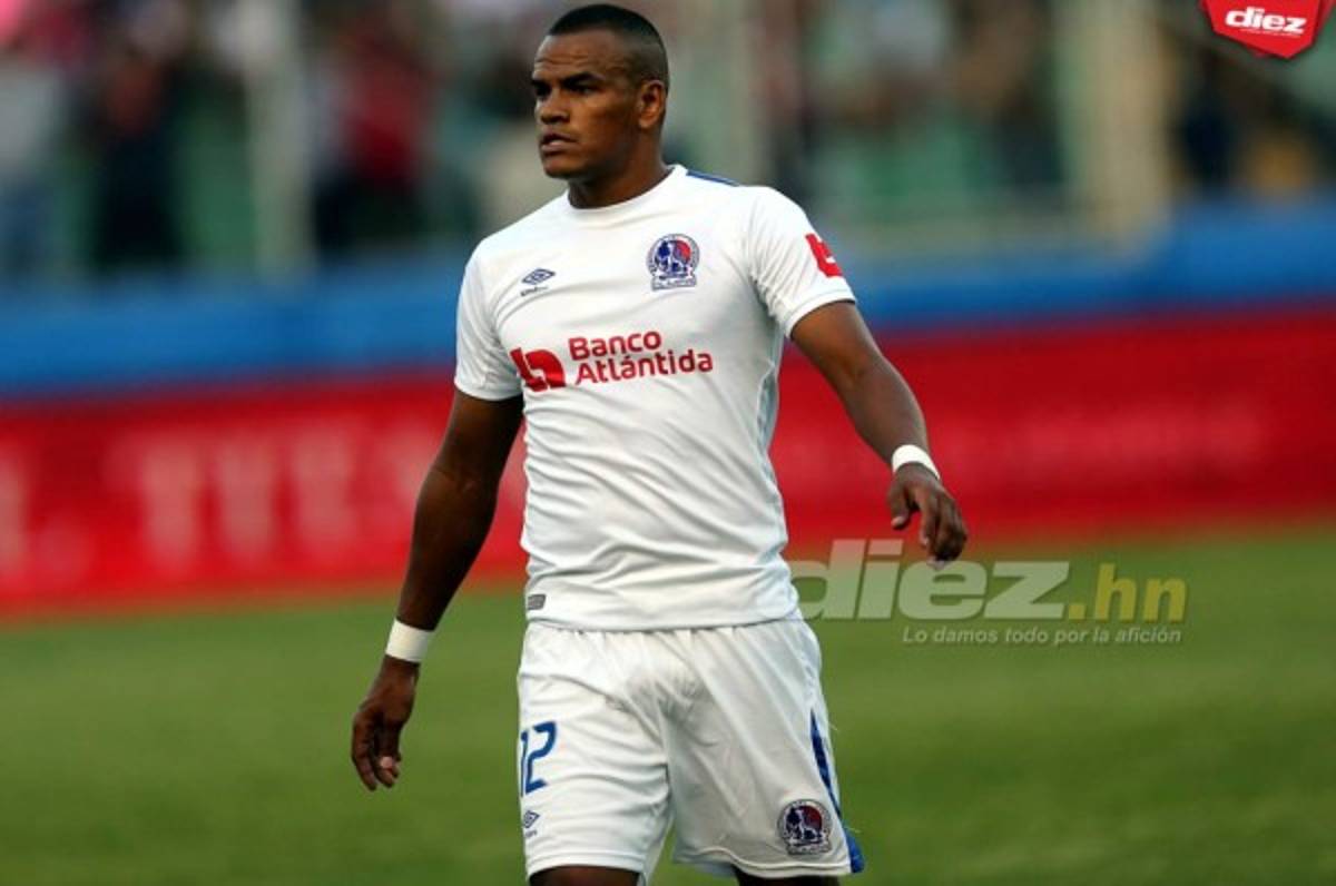 Rony Martínez: 'Sería bueno jugar con dos delanteros'