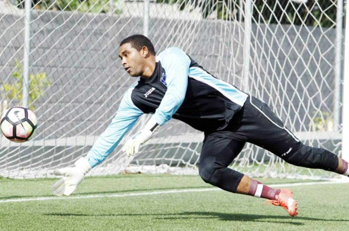 Mendoza: 'Me siento mejor que en un equipo de primera, aquí estamos al día'