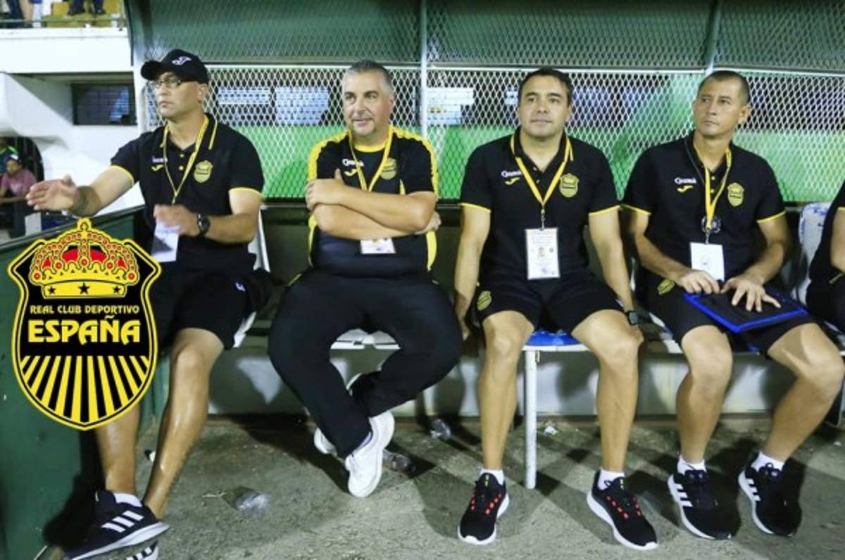 Ramiro Martínez seguirá en Real España pese al fracaso de no ingresar a la pentagonal