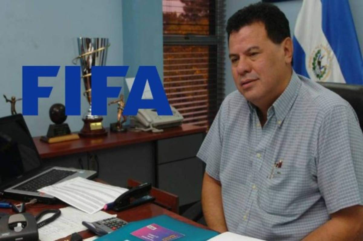 FIFA suspende de por vida a expresidente de la Federación Salvadoreña