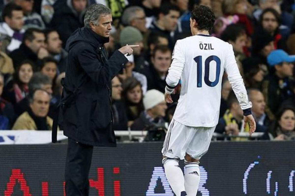 Mourinho a Ozil: ''Eres un llorón y no te necesitamos''