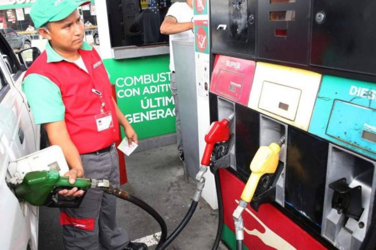 Fuerte incremento a los combustibles esta semana en Honduras