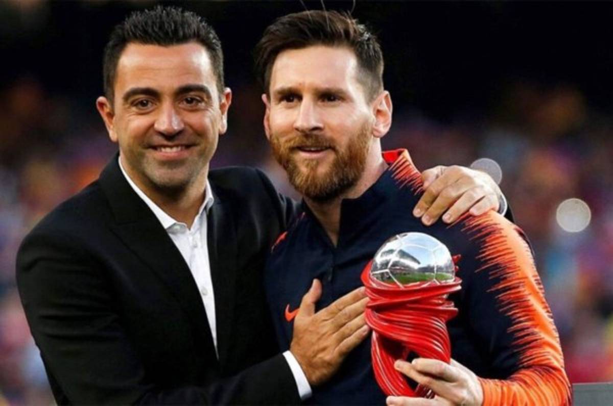 Revelan que Messi llamó a Xavi Hernández para que aceptara ser el técnico del Barcelona