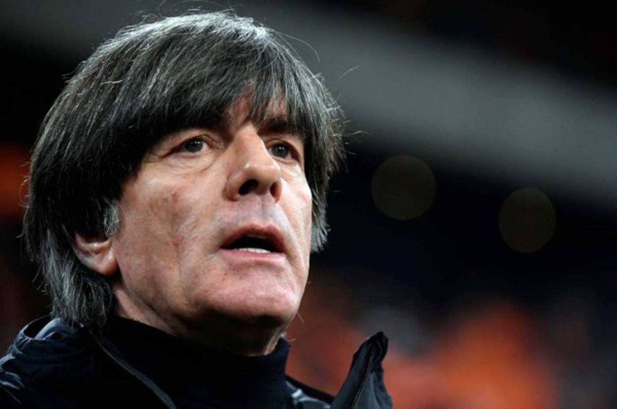 ¡Löw es hospitalizado y no dirigirá los próximos dos partidos de Alemania!