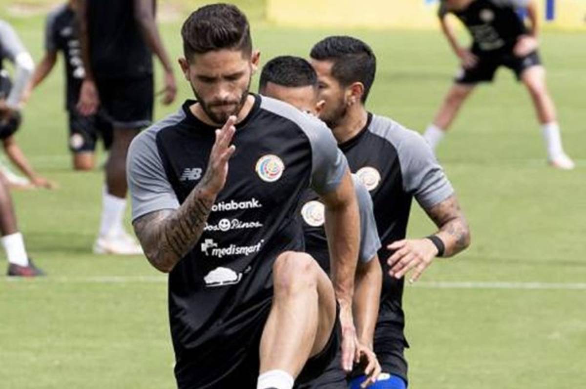 Jonathan Moya: 'Hemos captado mejor la idea del profe y sabemos que con Honduras será un partido muy físico'