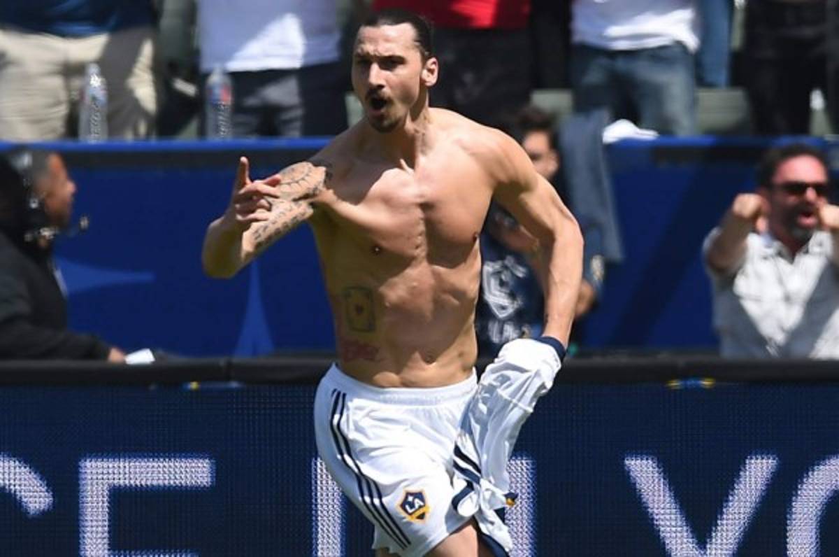 Zlatan Ibrahimovic: 'Siento que jugué 40 partidos en estos 20 minutos'