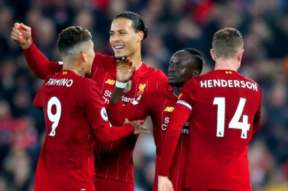 La Premier League se podría jugar a puerta cerrada hasta el 2021