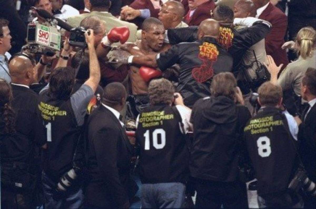 Se cumplen 23 años de la mordida de oreja de Mike Tyson a Holyfield en escandalosa pelea de boxeo