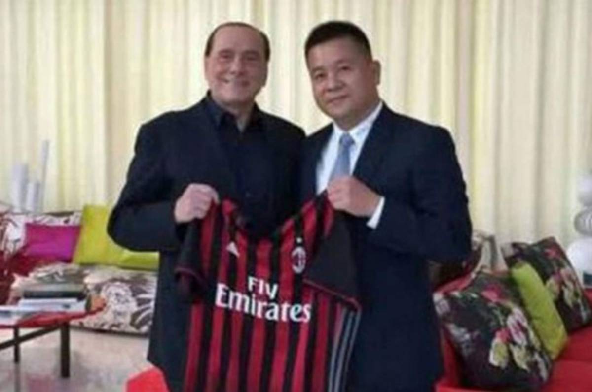 OFICIAL: El AC Milan es vendido a empresarios chinos
