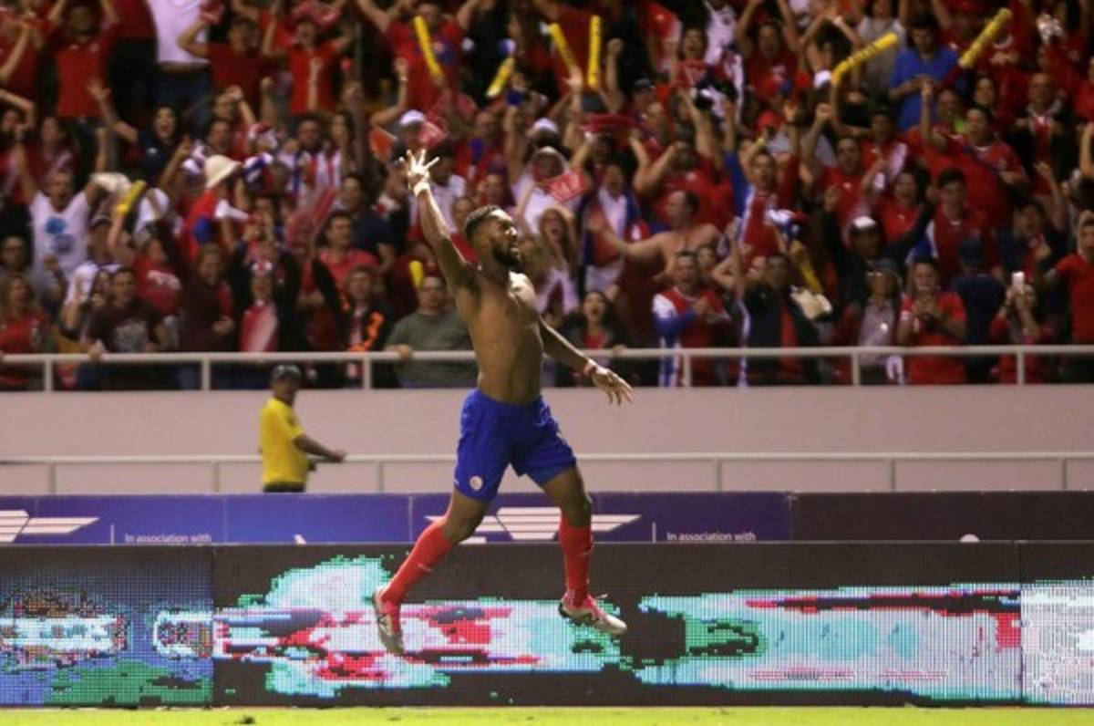 Kendall Waston tras anotarle a Honduras: ''Me volví loco''