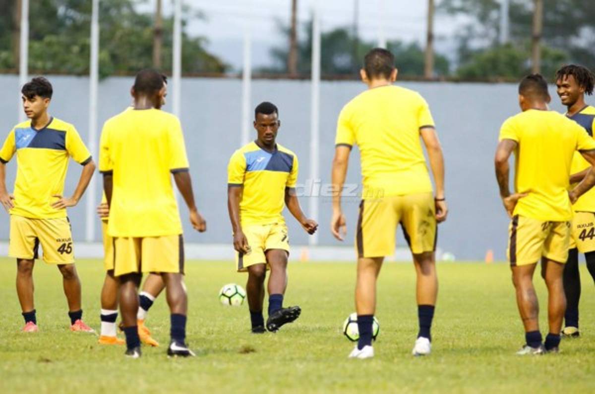 Darixon Vuelto se integró a los entrenamientos del Real España