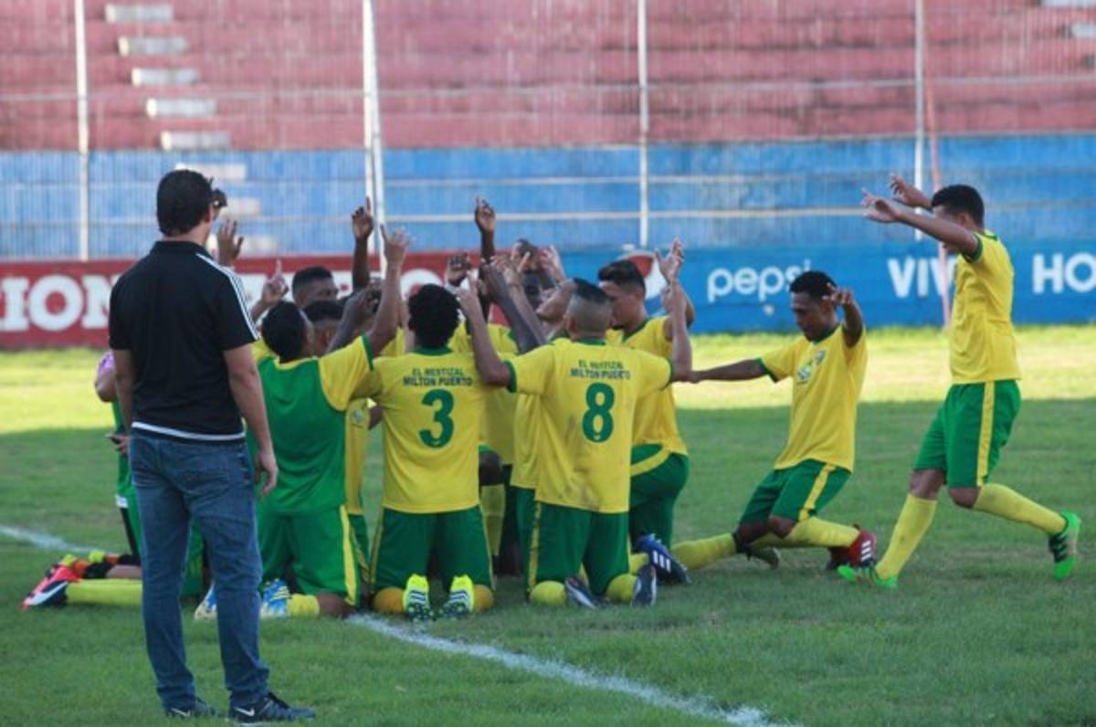 Social Sol compromete sus posibilidades de ascender al caer en Comayagua