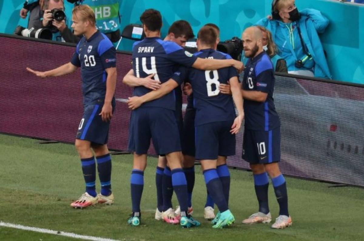 Finlandia no celebró el gol ante Dinamarca por respeto a lo sucedido con Eriksen.