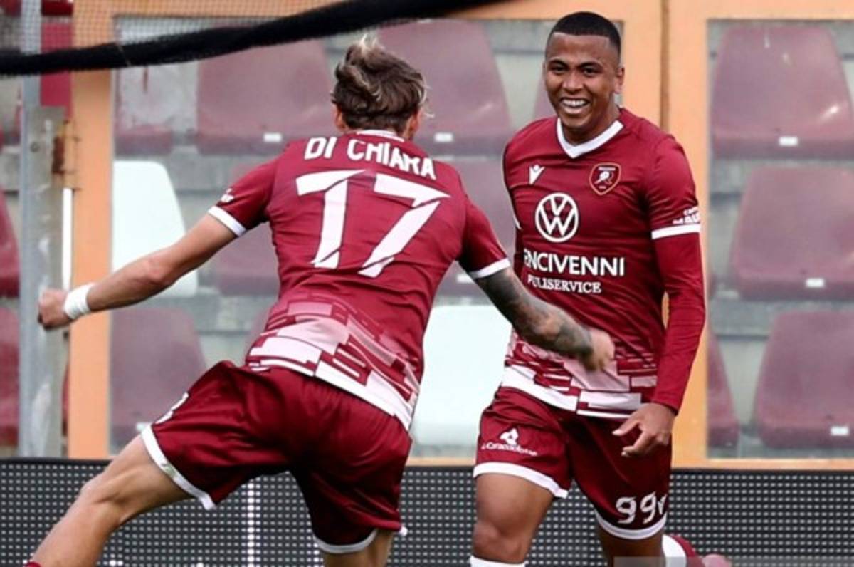 Rigo Rivas fue titular en el empate Reggina-Chievo y ahora emprende vuelo para integrarse a la Sub-23