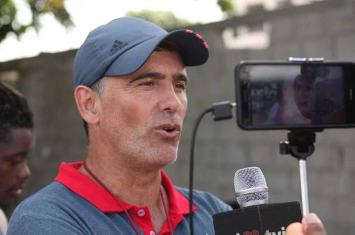 DT del Vida Fernando Araujo: 'Lo importante es tener coraje, estamos capacitados”