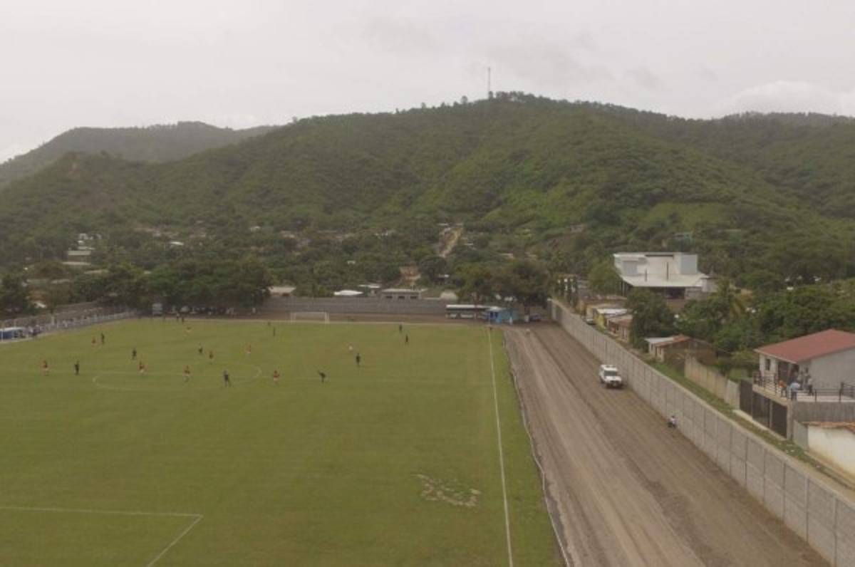 ¡Belleza! Así es el nuevo estadio de Teupasenti en El Paraíso
