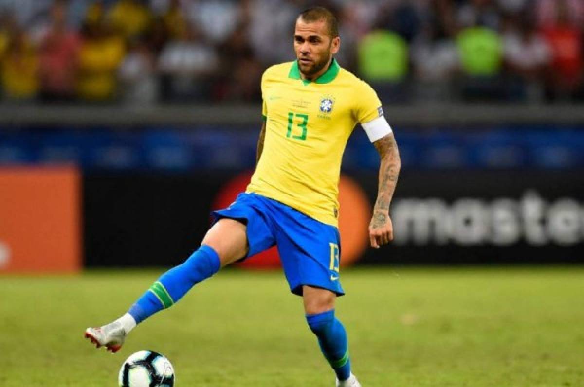 Polémico: Provocador mensaje de Dani Alves tras el pase de Perú a la final de Copa América