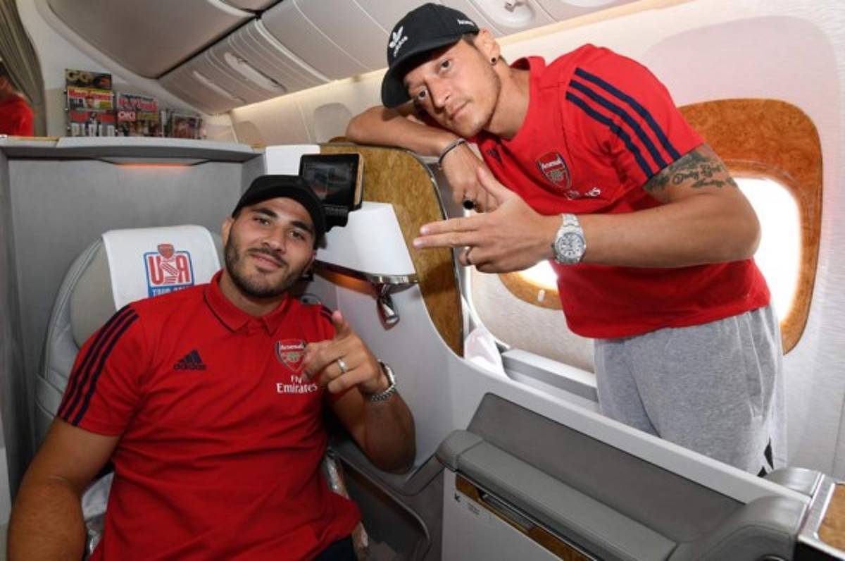 Ozil y Kolasinac vinculados en una guerra de pandillas tras el intento de robo