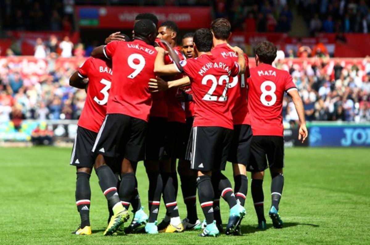 Manchester United le receta goleada al Swansea