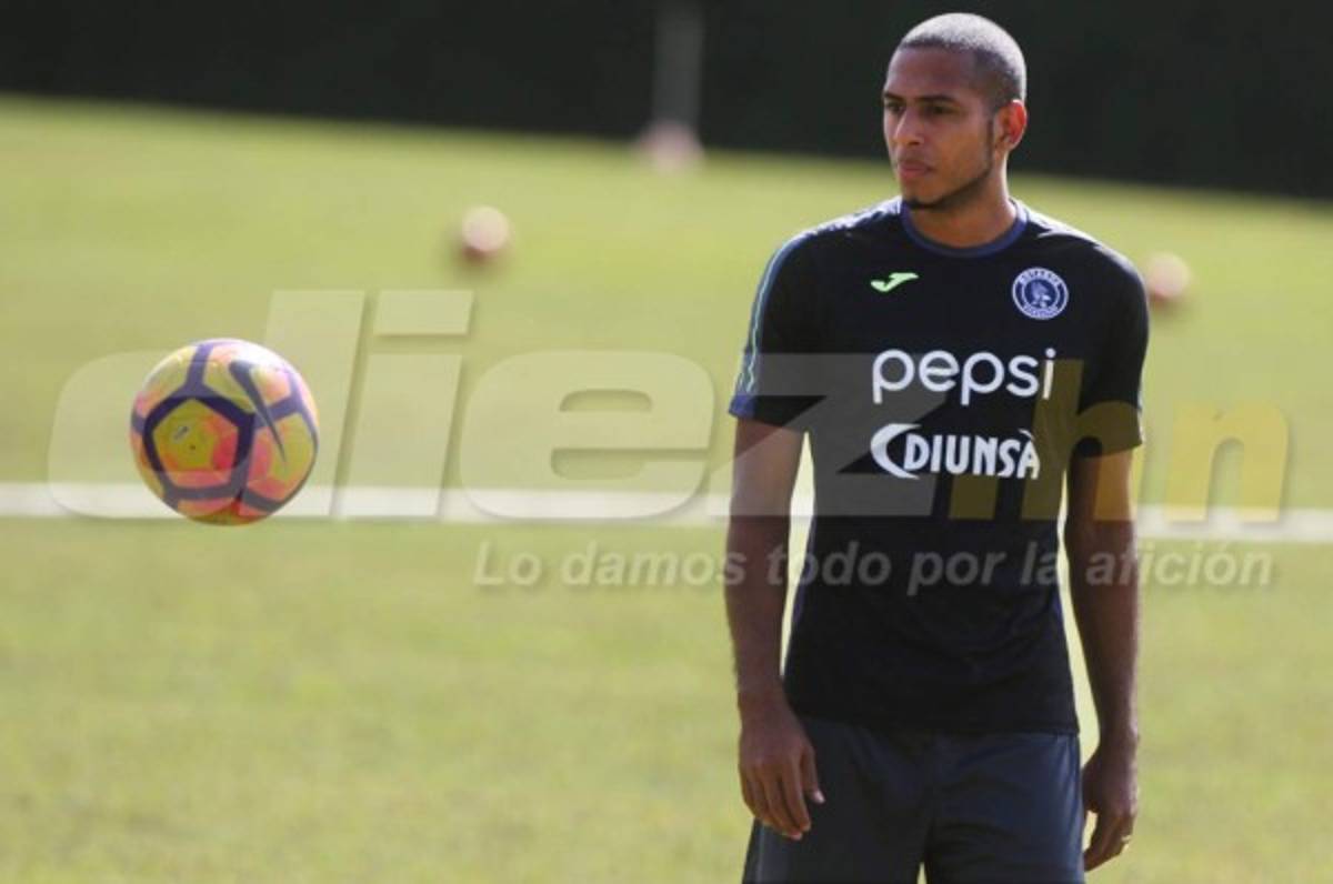 Eddie Hernández: 'Mentiría si digo que he hablado con Jorge Luis Pinto'