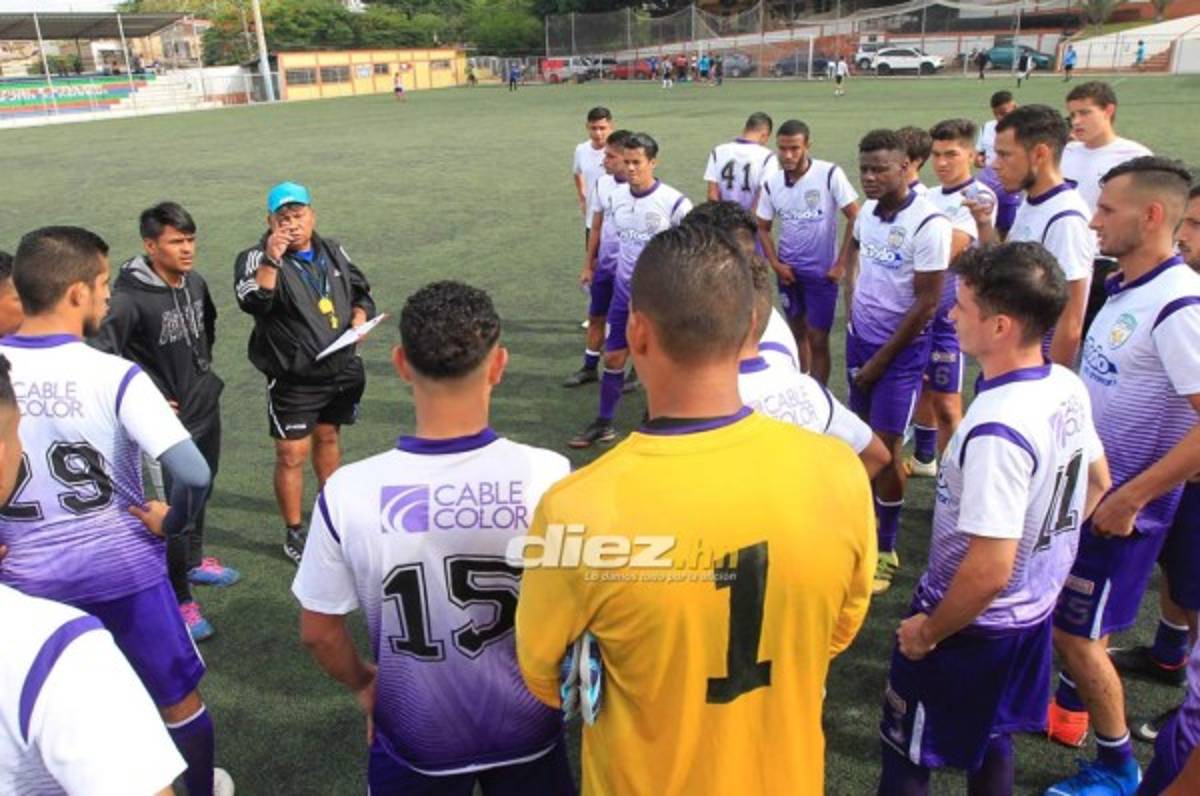 Real de Minas, un club con deudas, pero con gran ambiente previo a su debut en el Apertura