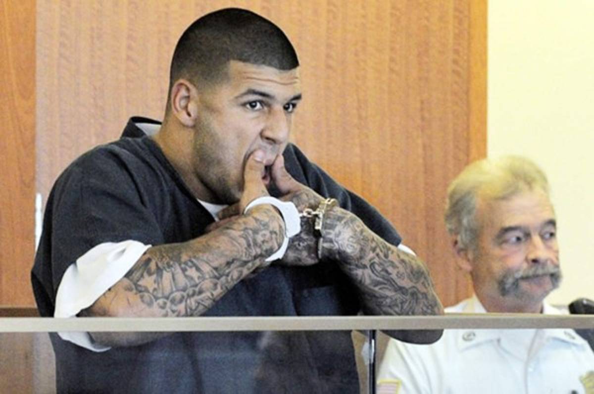 Aaron Hernández habría dejado una carta para su amante gay, según Daily Mail