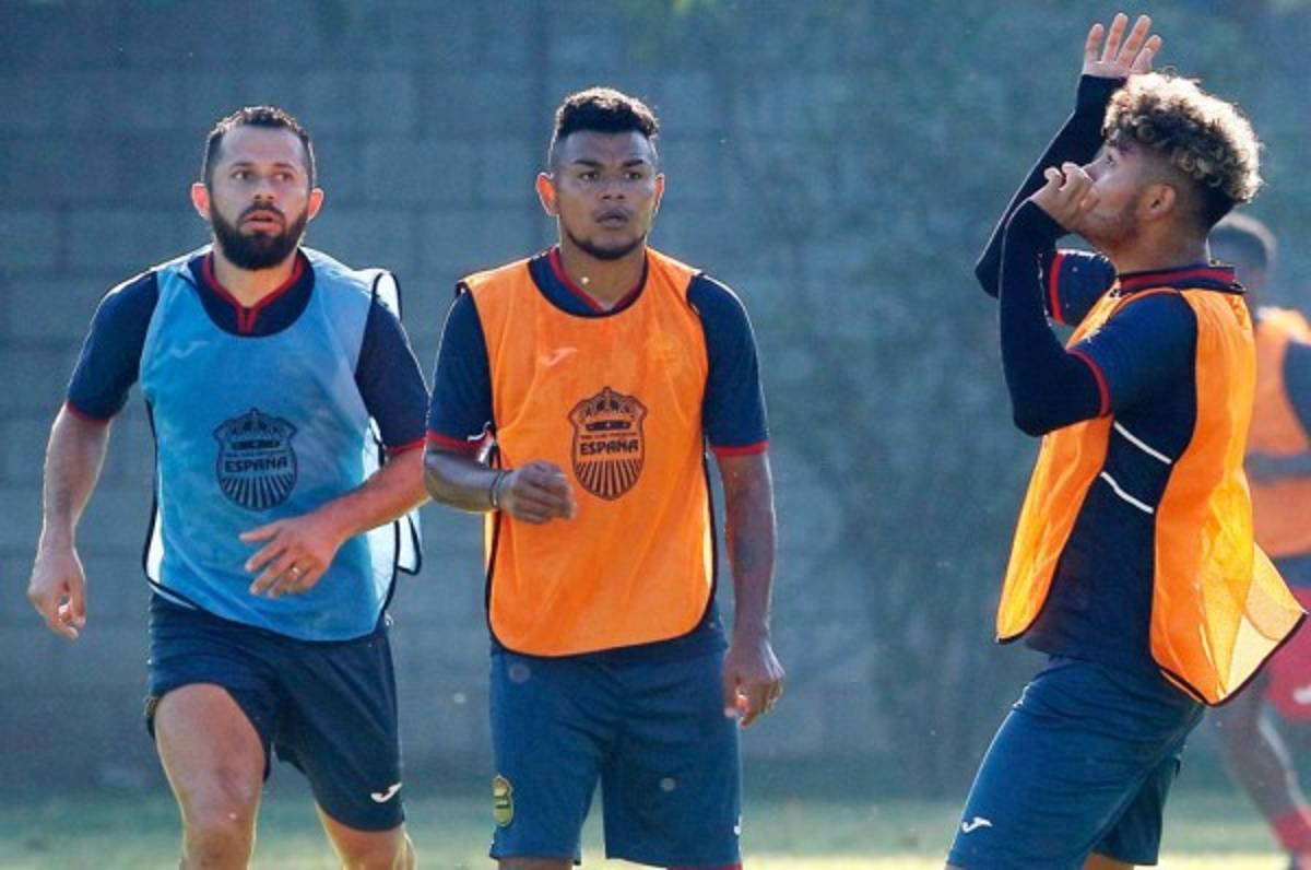 Mario Martínez: 'El torneo pasado recibimos mucho gol'