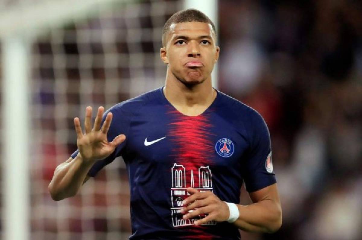 Le Parisien: Kylian Mbappé piensa en su salida del PSG, que sigue sin renovar