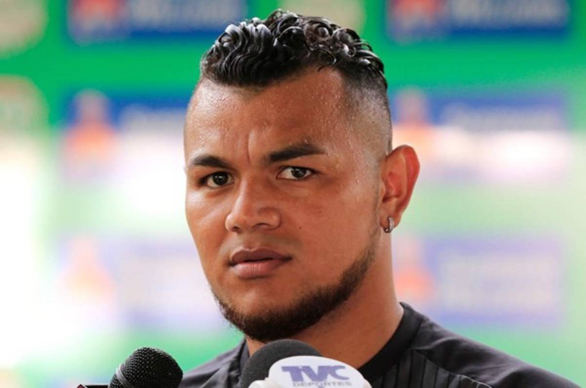 Mario Martínez, la gran ausencia de Marathón para enfrentar a Comunicaciones