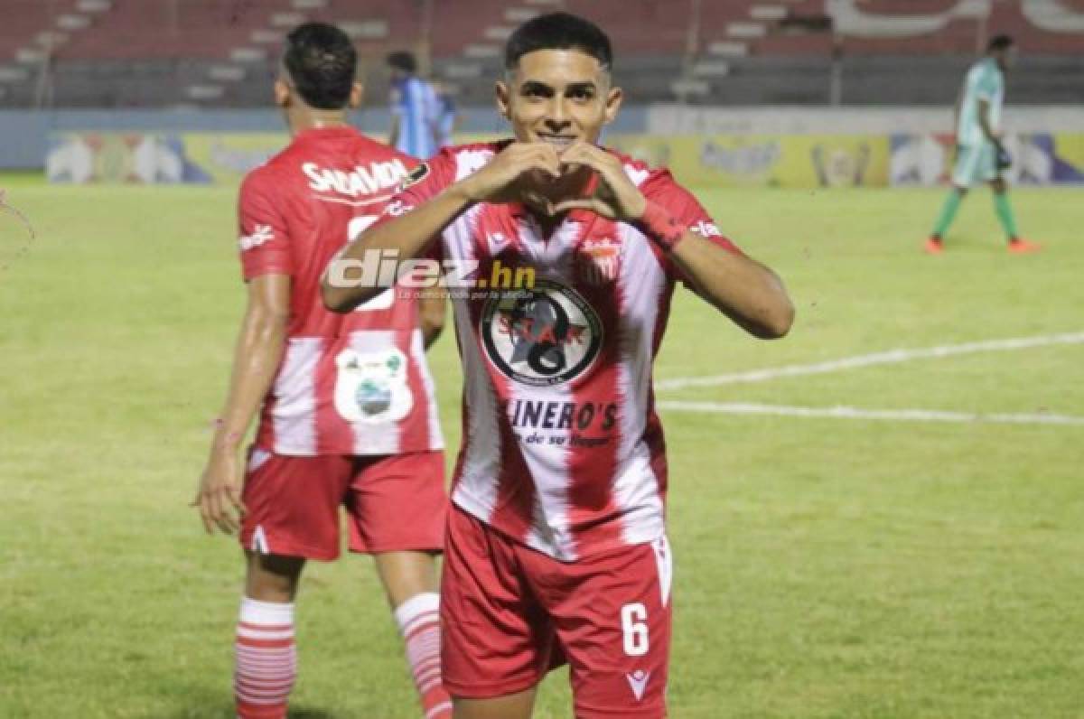 Fichajes: Roger Rojas regresa a Costa Rica, Troglio con inminente fichaje y Beckeles es noticia