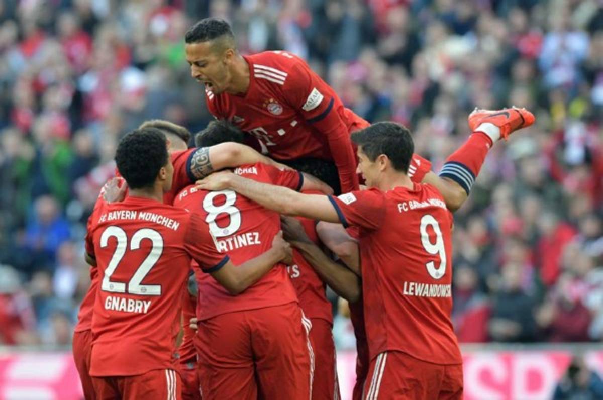 Bayern Munich destroza al Dortmund en un duelo entre aspirantes al título