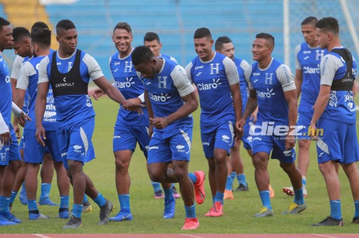 FOTOS: El 'enfado” de Coito, la ausencia en el entreno y la alegría del plantel