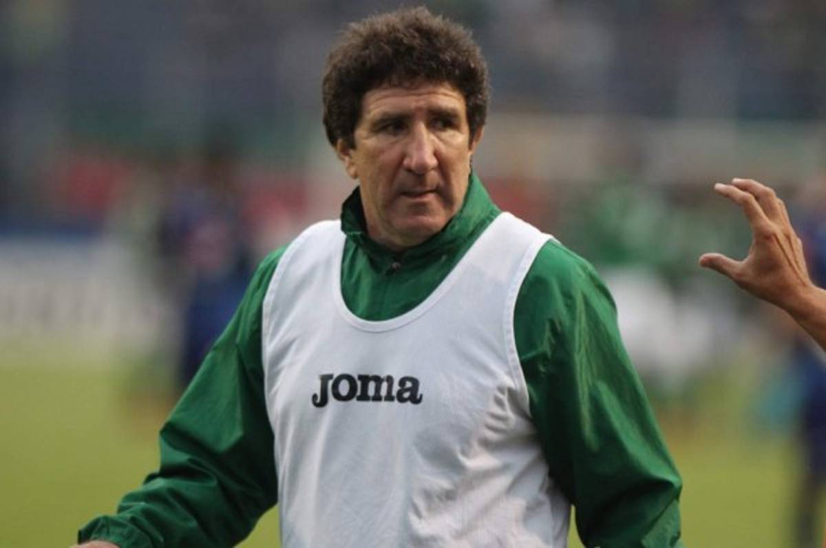 Héctor Vargas: 'En casa tenemos que levantar la copa'