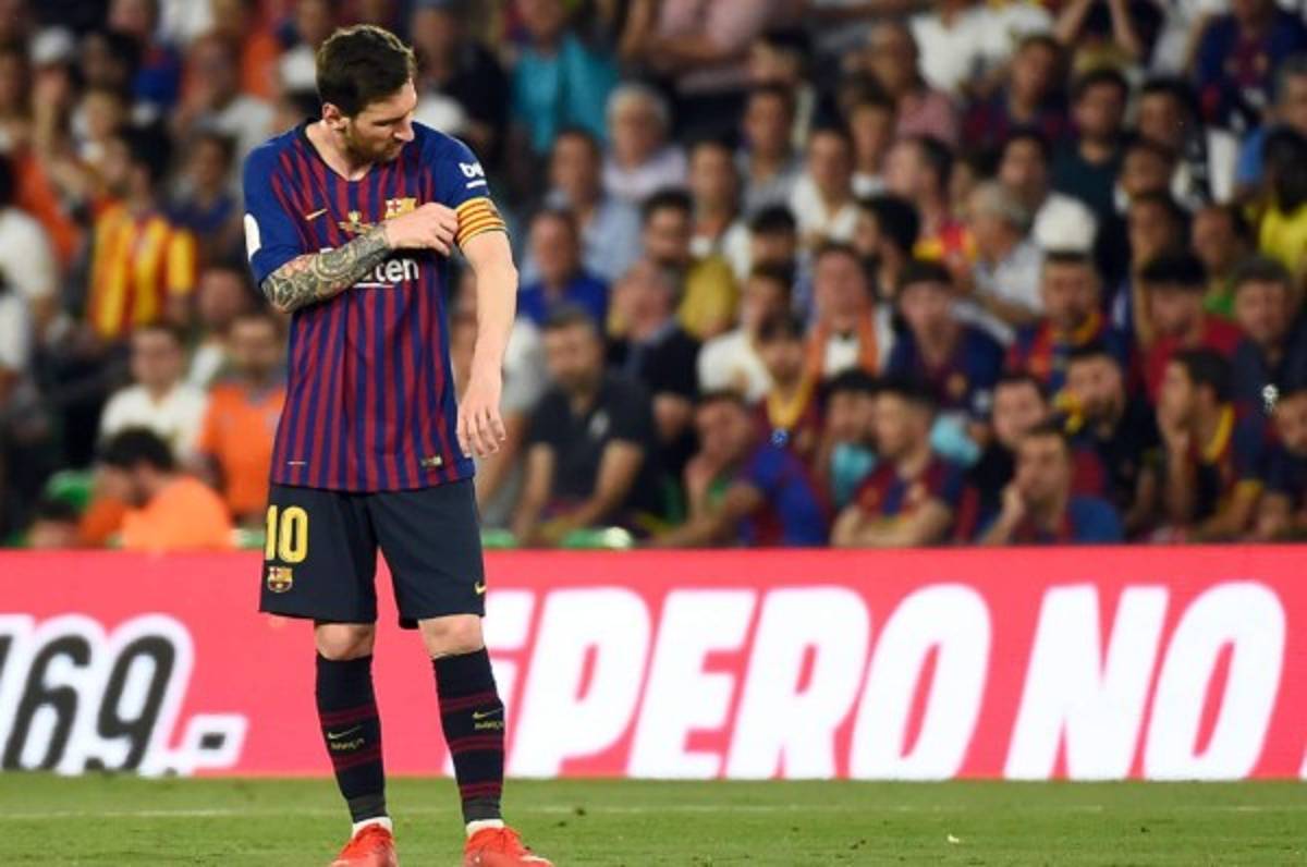 ¡Sin palabras! Así sufrió Lionel Messi la derrota contra el Valencia en Copa del Rey