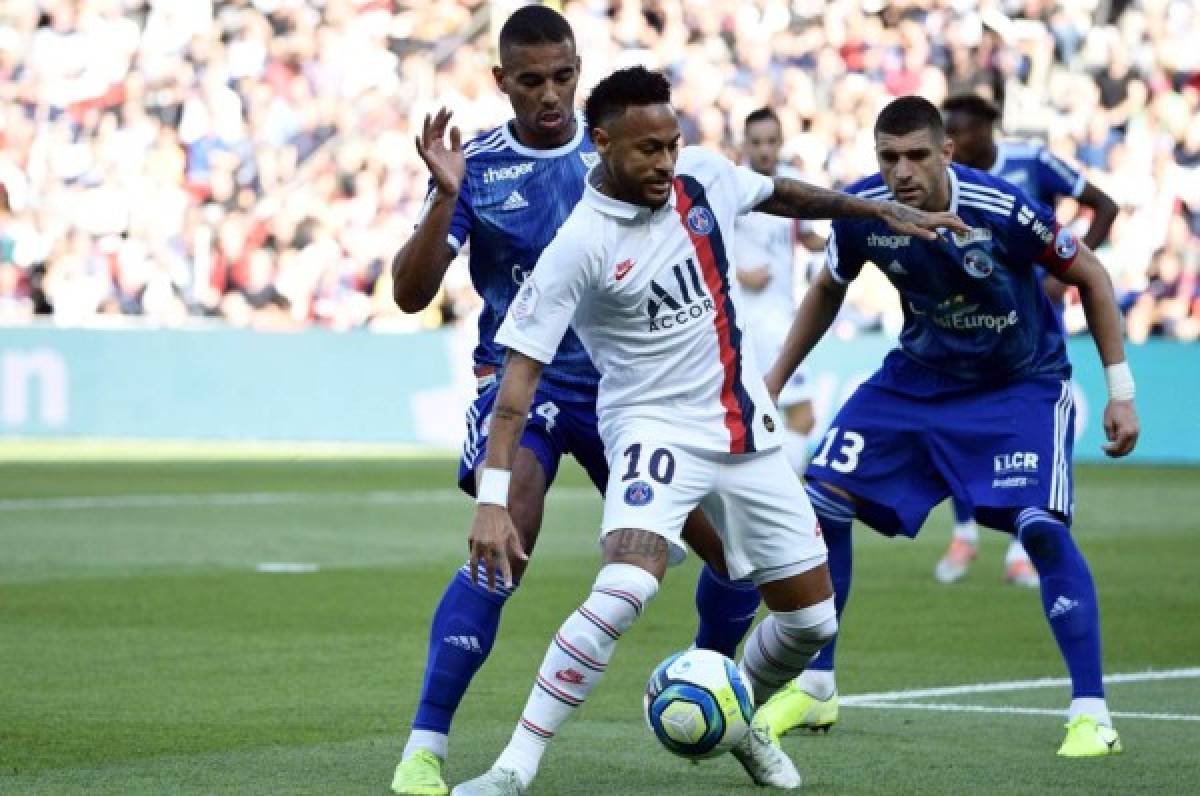 Neymar no ha gozado de buenas ocasiones de gol y el PSG no puede con el modesto Strasbourg.