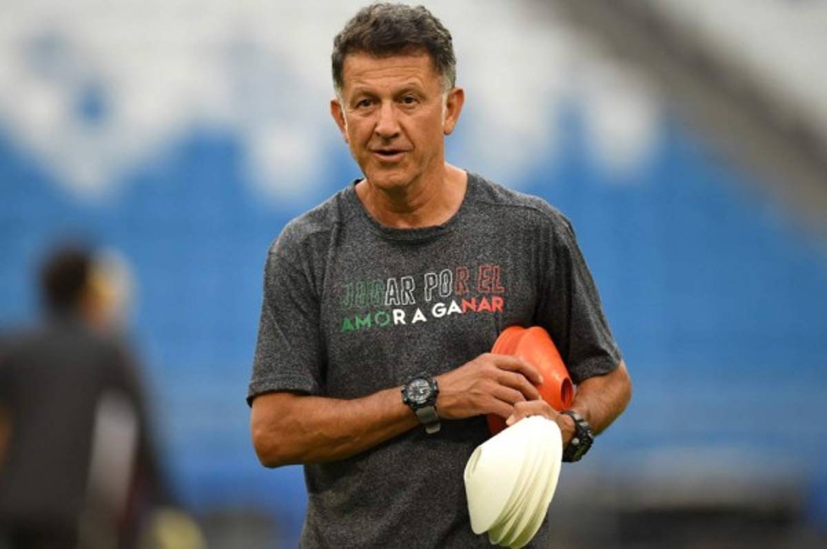 Las curiosidades que se vieron en el entreno de Brasil y México previo a la batalla