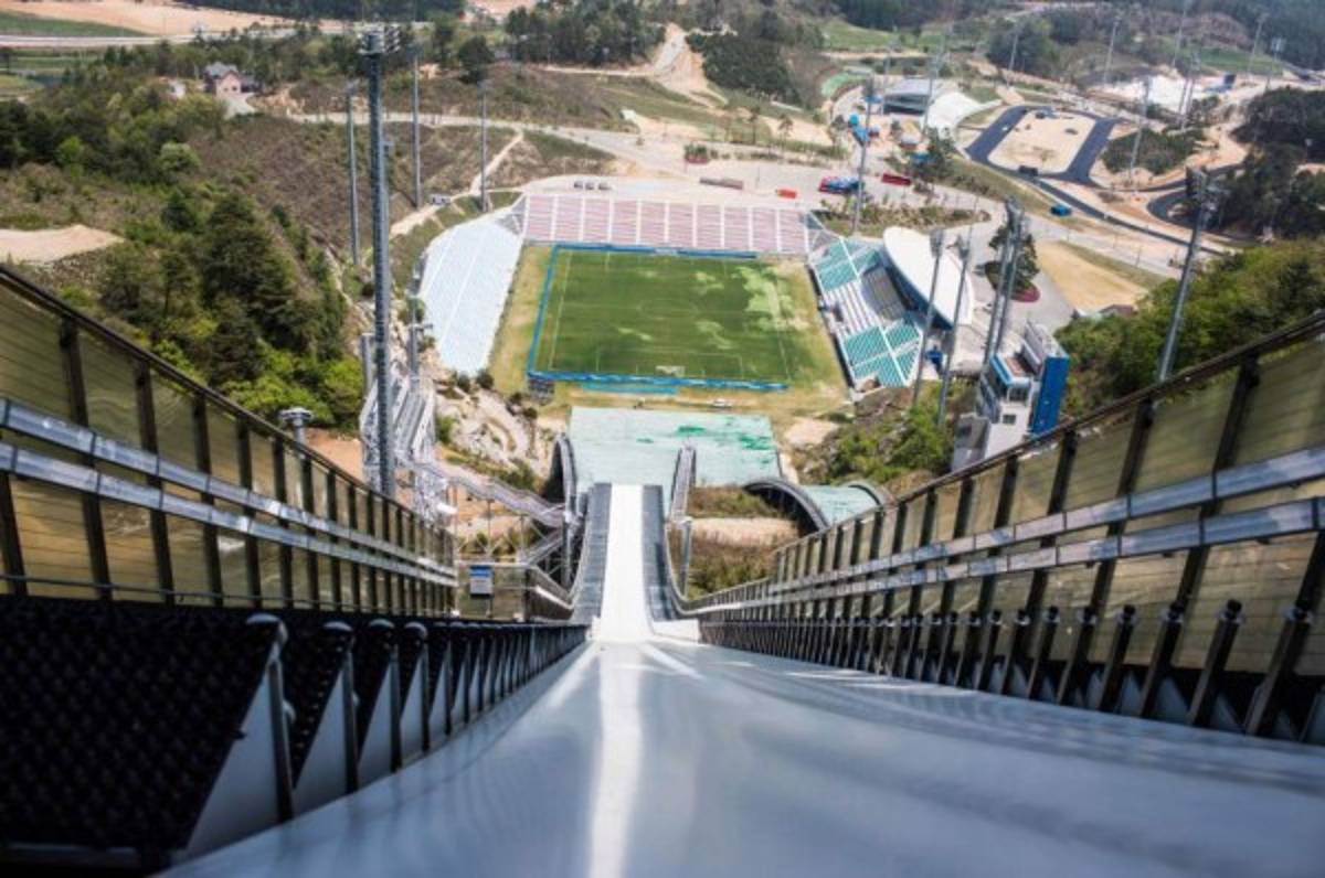EN FOTOS: El increíble estadio de fútbol que enamora a todos en Corea del Sur