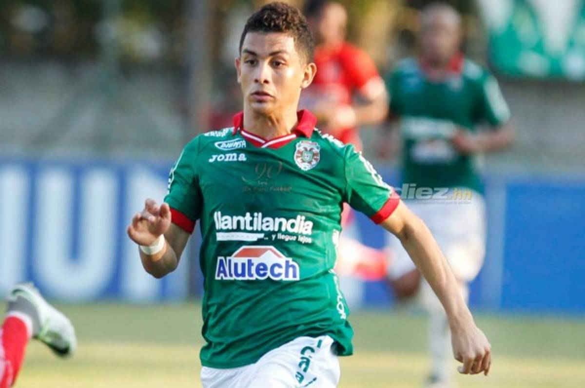 Víctor Berríos se convierte en la cuarta baja del Marathón para el torneo Clausura