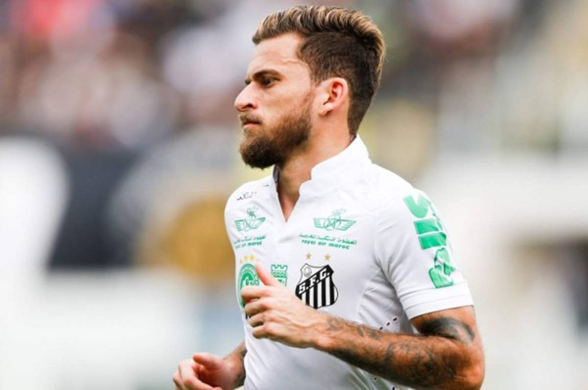 Lucas Lima rechazaría al Barcelona para renovar con el Santos