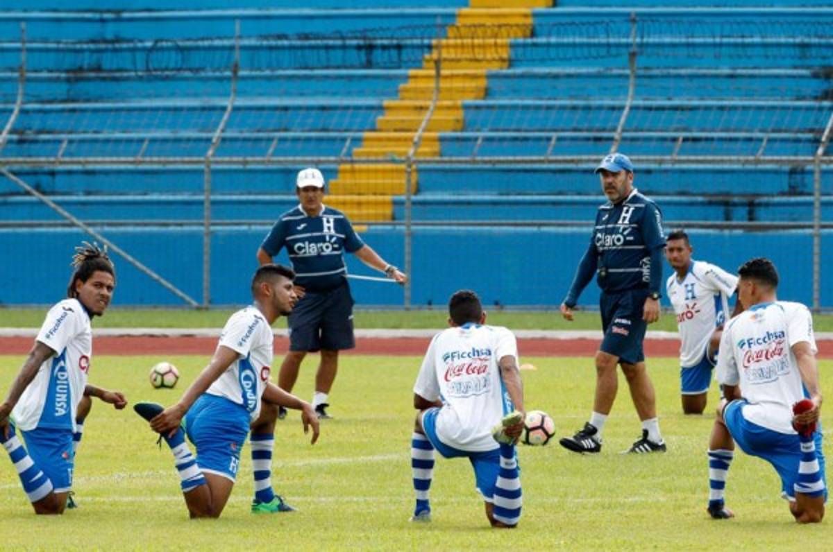 Boniek García no se entrenó este lunes con la selección de Honduras